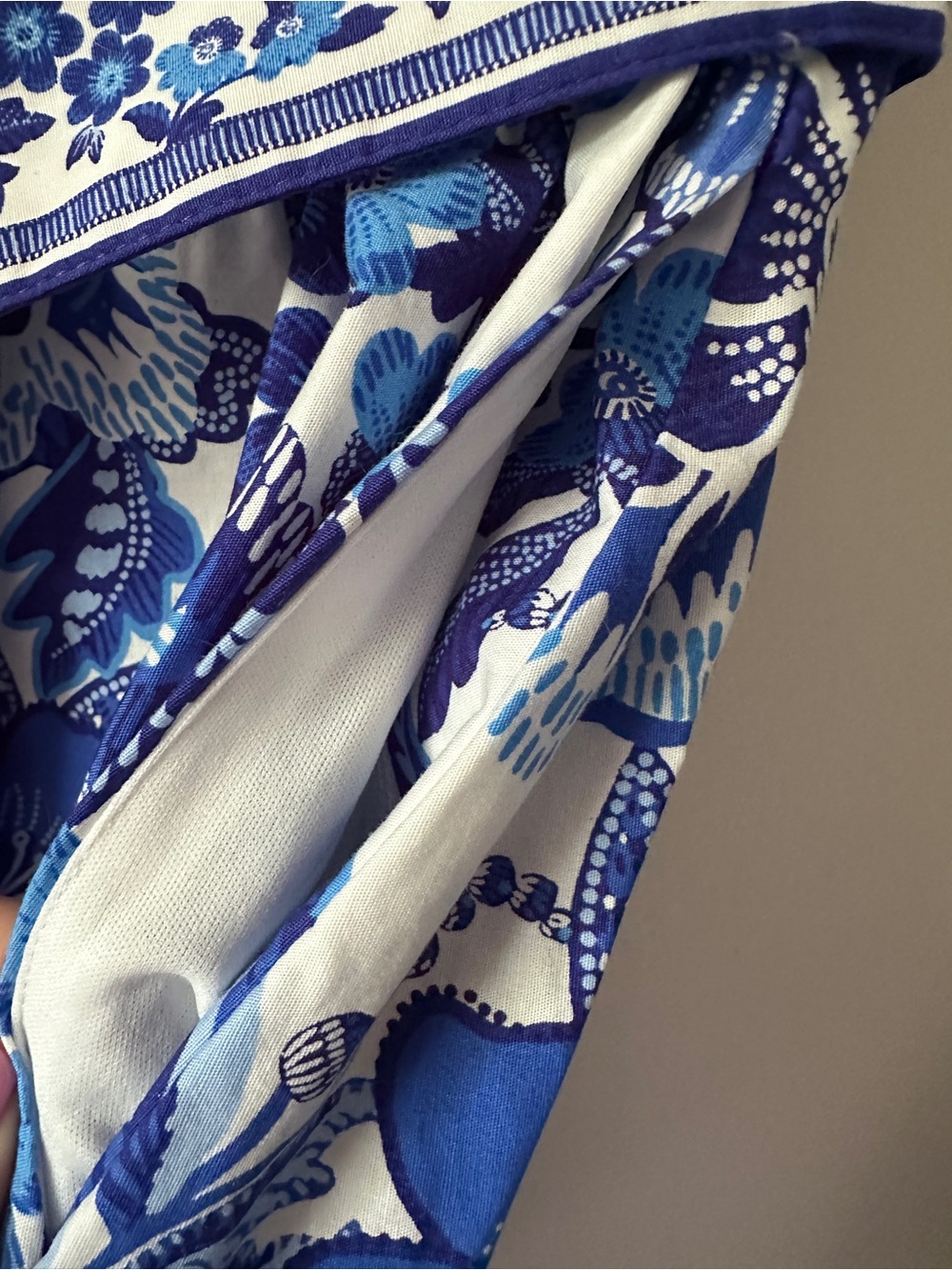 Joie Blue and White Floral Belted Dress Size 2 - Picture 4 of 7